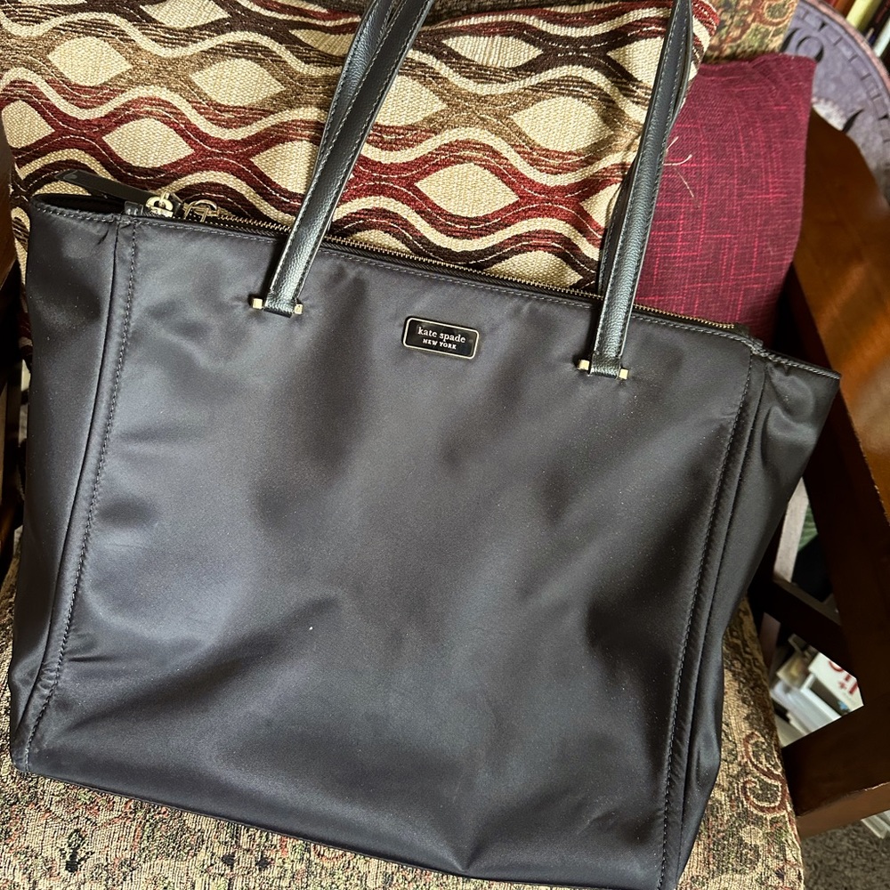 Kate Spade tote, gently used